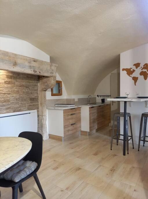 Appartement Le Studio De Diane - Terrasse Et Parking - à Montboucher-sur-Jabron Extérieur photo